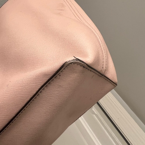 Michael Kors purse - Picture 2 of 7